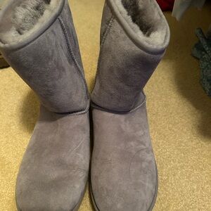 ugg classic short II boots